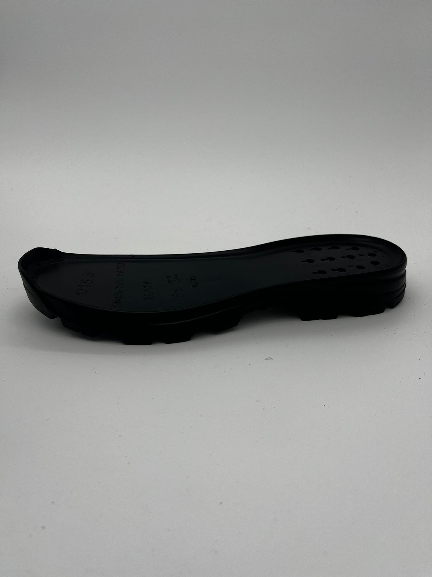 Vibram Sniper Bassa (Wanderschuhe Neubesohlung mit Zwischensohlenersatz)