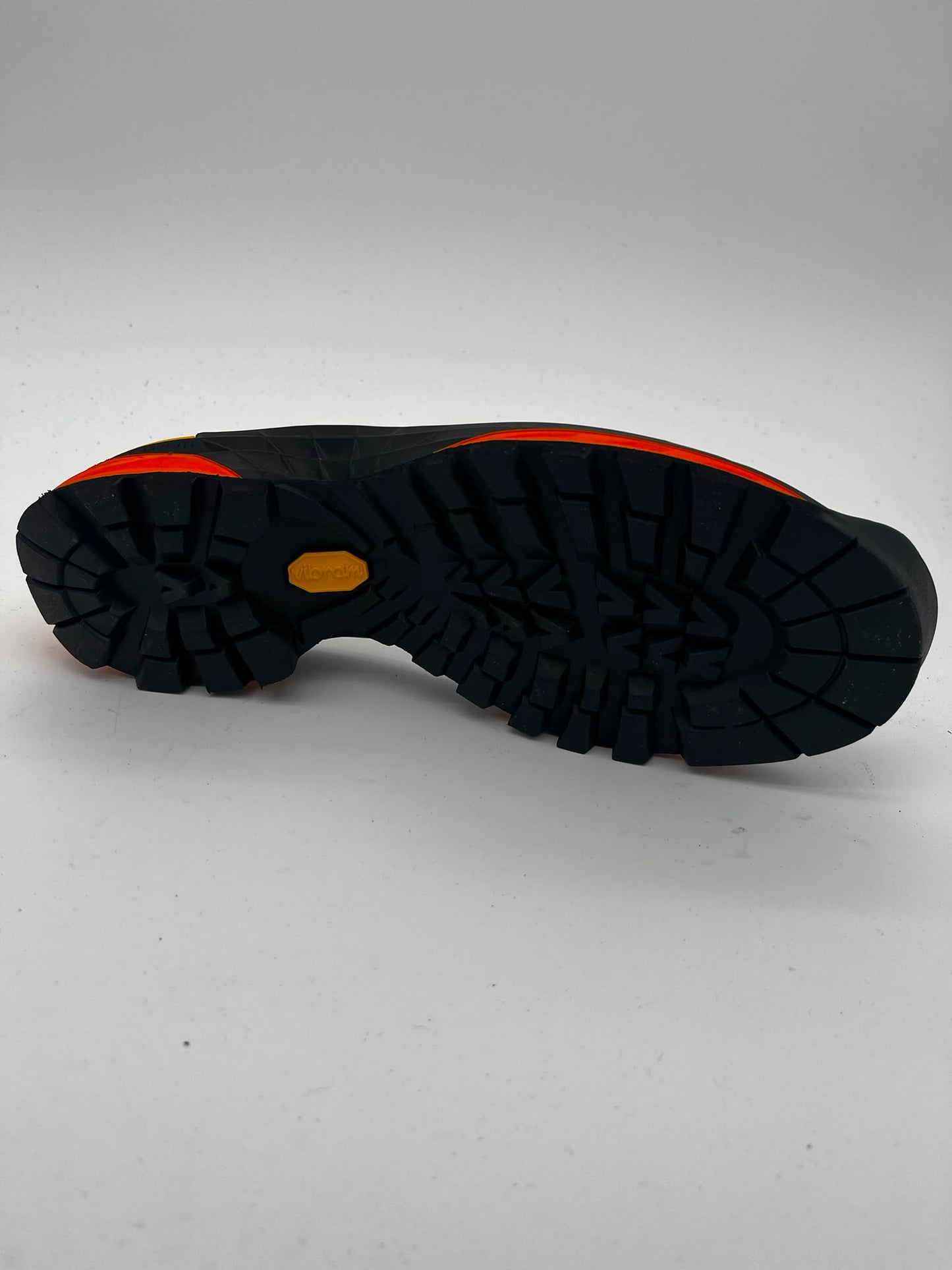 Vibram NG6 Backpacking (Wanderschuhe Neubesohlung)