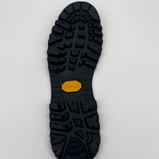 Besohlung mit Vibram Foura