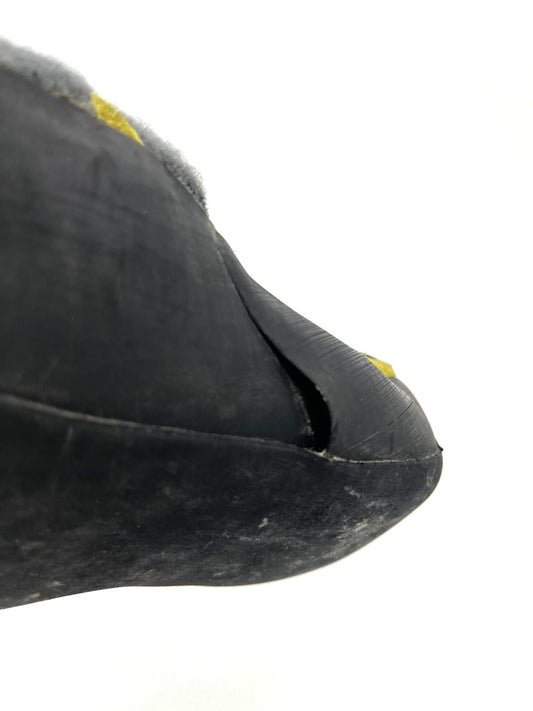 Custom - Klebearbeit