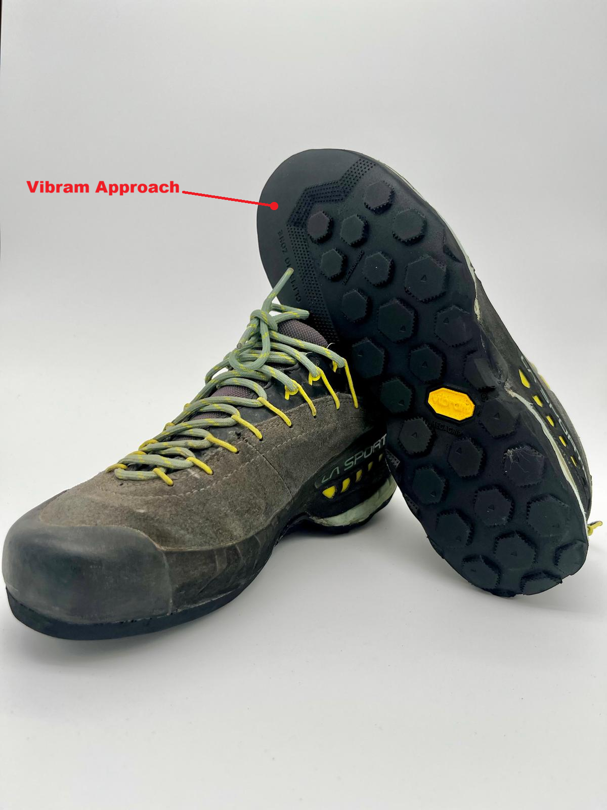 Vibram Approach (Approachschuhe Neubesohlung)
