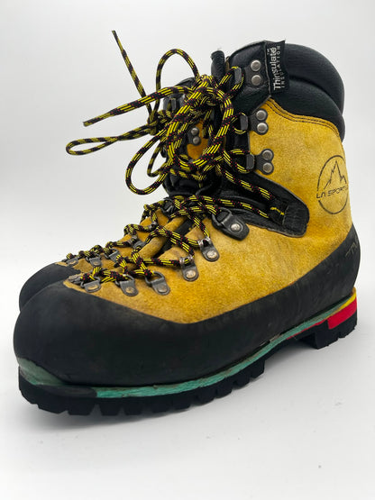 Vibram Sass Maor (Wanderschuhe Neubesohlung mit Zwischensohlenersatz)